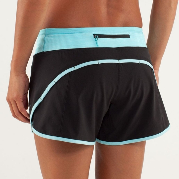 Lululemon Turbo Run Short Black Angel Blue Tonka Stripe Blue 4" Inseam Size  4 - Picture 1 of 16